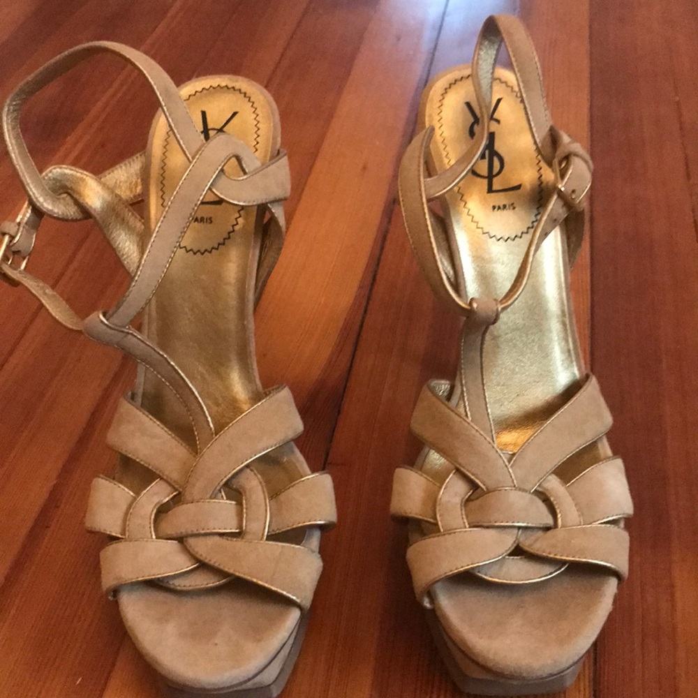 Yves Saint Laurent Tribute Sandal